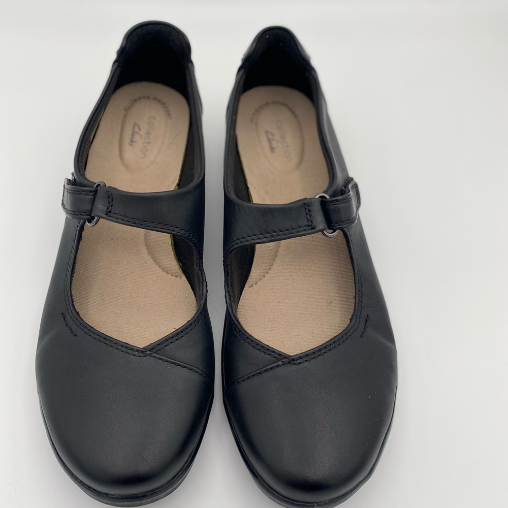 Clark Maryjane shoes sz 9.5 black leather.